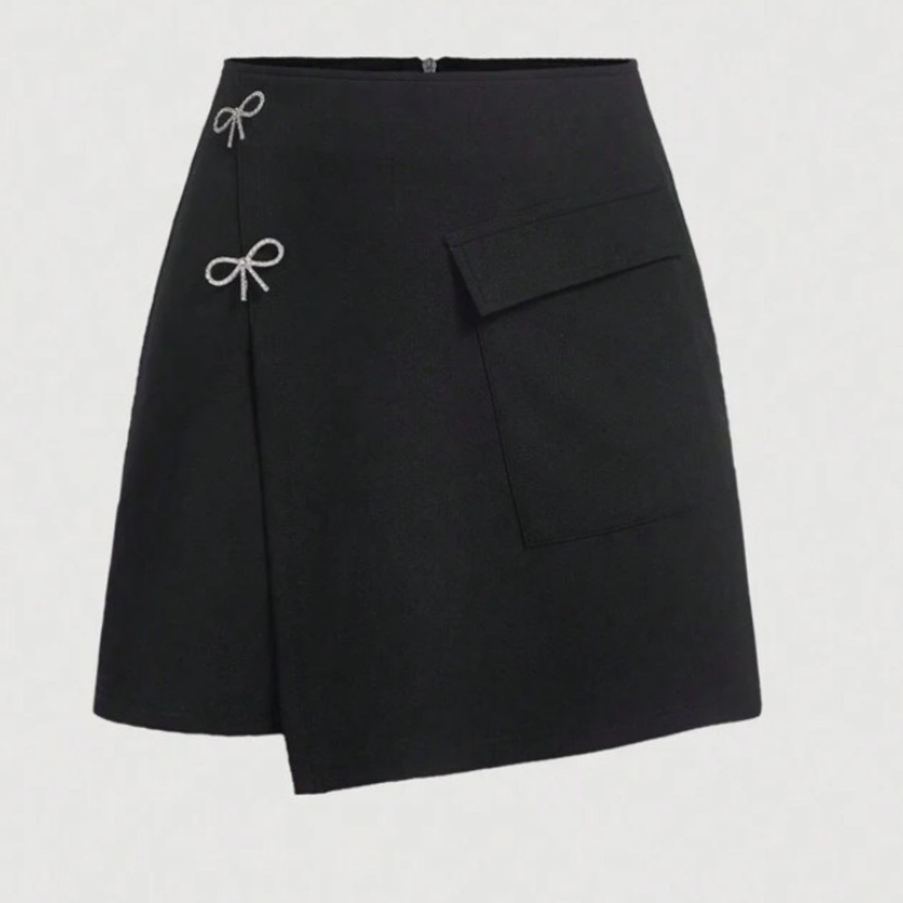Black Bow Rhinestone Asymmetrical Skirt with Faux Pocket - Picture 1 of 8